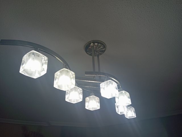 Lámpara techo 8 luces leds - Moderna .
