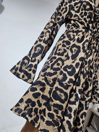 Vestido leopardo talla M
