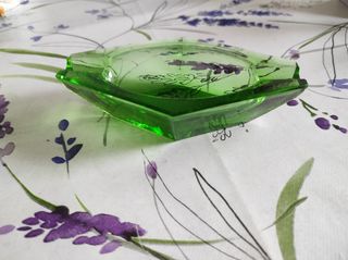 Posacenere in vetro verde