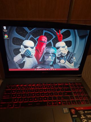 Portátil MSI GAMING i7 4ghz, 24GB RAM,GTX1050 4gb