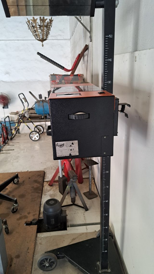 Máquina graduadora de luces Roger