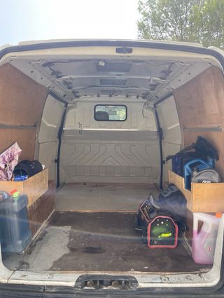 Volkswagen Transporter 2.5 TDI – Año 2003 – 88CV –