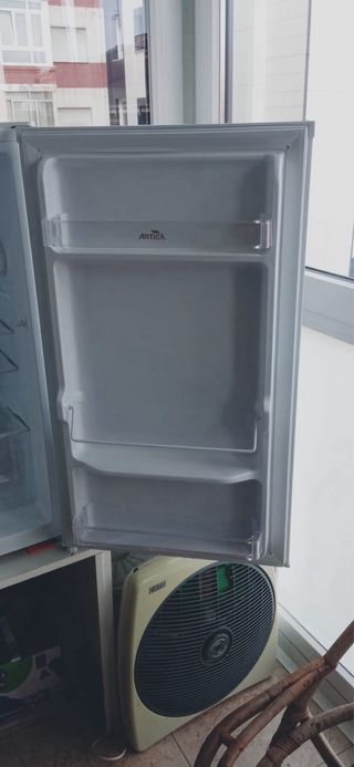 Nevera ARTICA AEFT85480EW