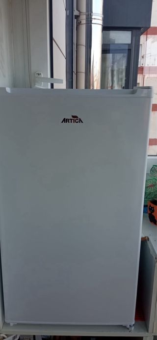 Nevera ARTICA AEFT85480EW