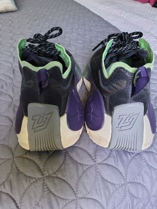Reebok Zapatillas Running - Negras y Moradas