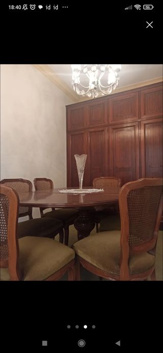 Mesa redonda + 6 sillas Comedor