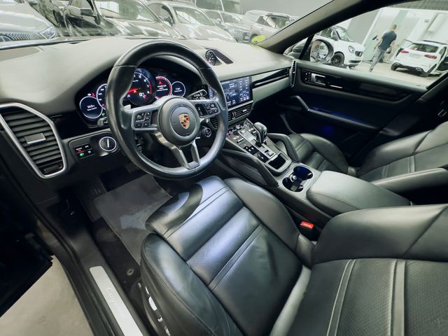 Porsche Cayenne coupe 