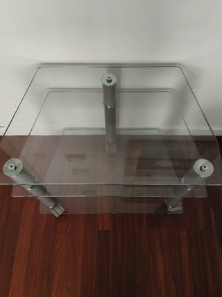 Mesa auxiliar cristal - moderna