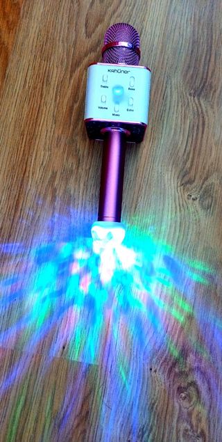 Micrófono Karaoke con Luces