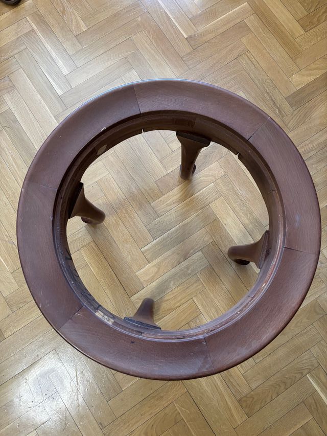 Mesita redonda mármol-madera