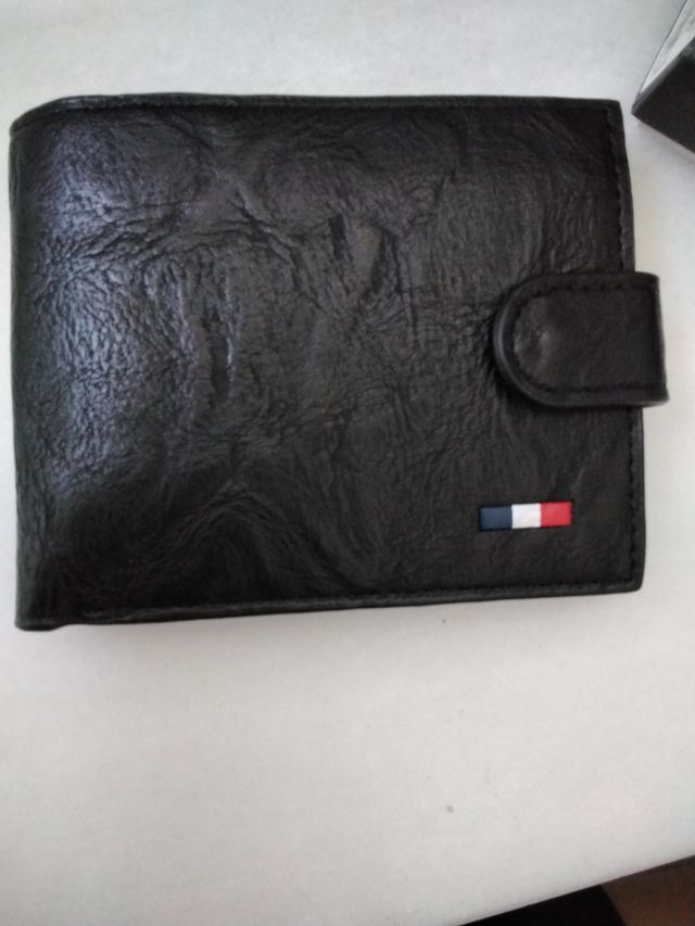 Cartera negra - Piel sintética