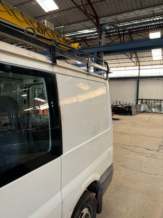 Ford Transit Connect 2005