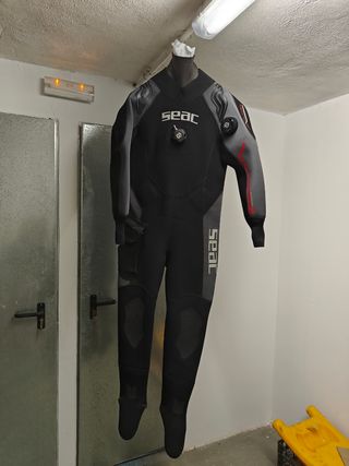 Traje seco Seac Sub neopreno. Talla M