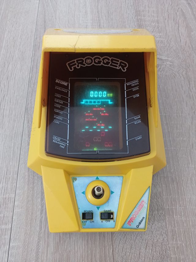 FROGGER GAKKEN LSI GAME KONAMI 1981 MADE IN JAPAN