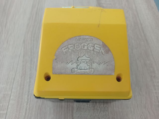 FROGGER GAKKEN LSI GAME KONAMI 1981 MADE IN JAPAN