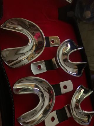 Set de ortodoncia de 8 piezas. totalmente nuevo.