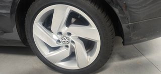 Llantas VW 17" con neumáticos