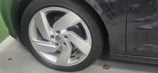 Llantas VW 17" con neumáticos