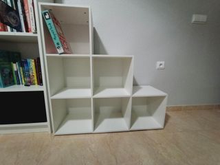 Estantería blanca - 6 cubos