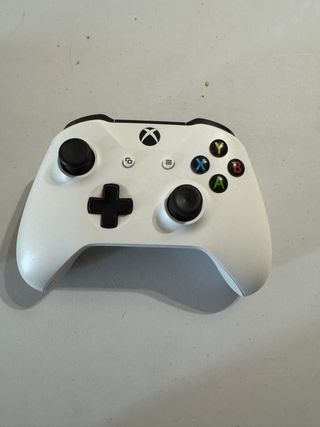 2 Mandos Xbox One Blancos
