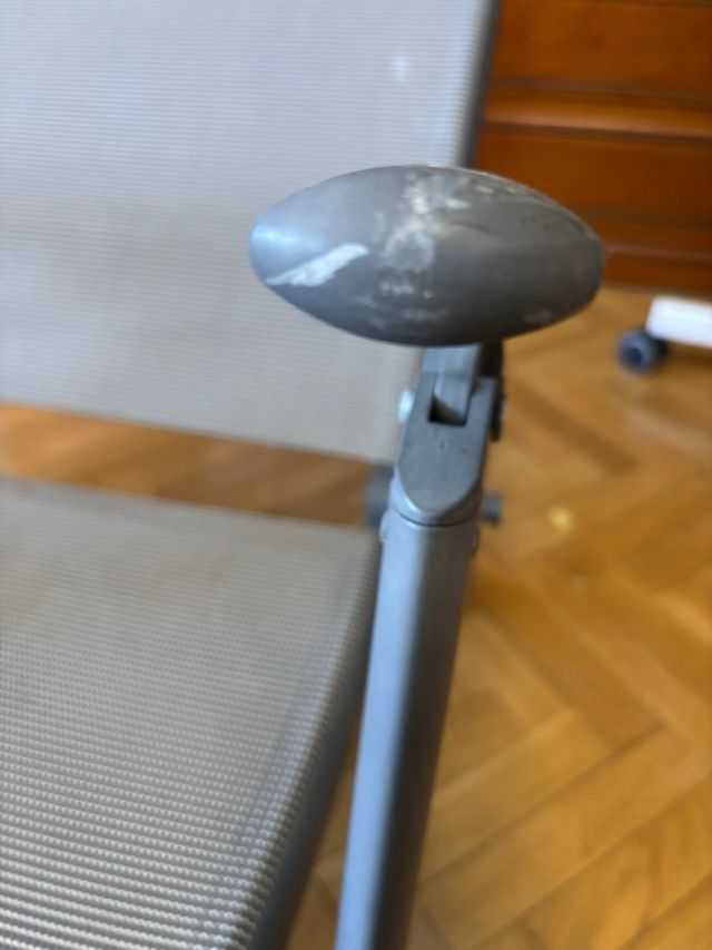 Tumbona plegable gris