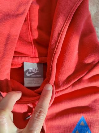 Sudadera roja Nike Athletics West