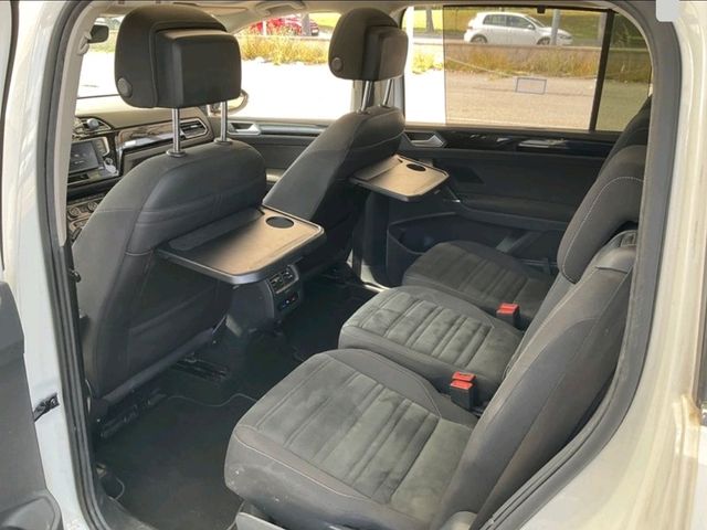 Volkswagen Touran Sport dsg 2.0tdi