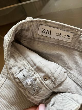 Shorts Zara grises talla 9 , 134cm