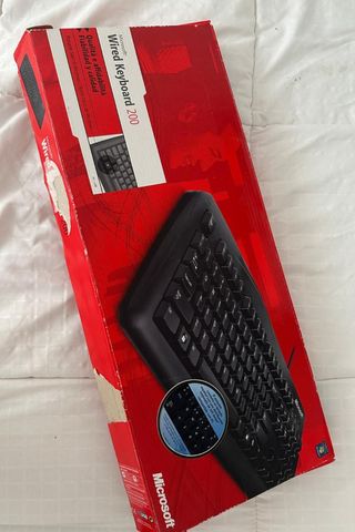 Teclado y ratón Acer negros