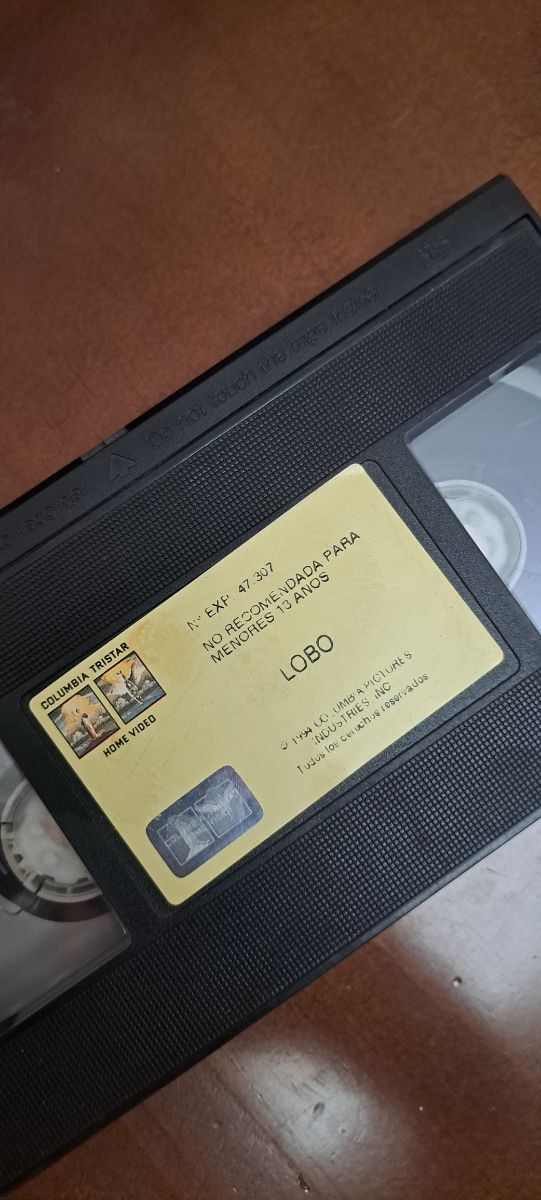 VHS Lobo - Español