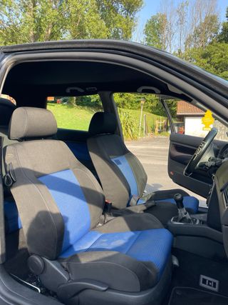 Volkswagen Golf 2003