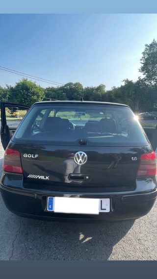 Volkswagen Golf 2003