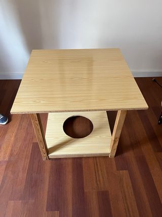 Mesa camilla cuadrada de madera