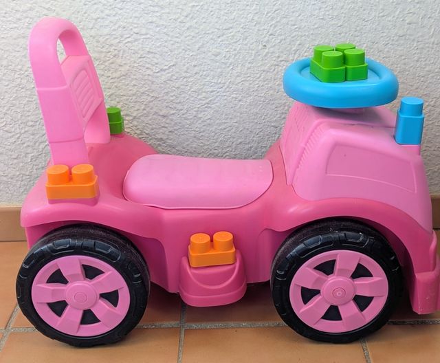 Auto per bambini MOLTO rosa