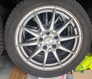 Llantas Mercedes 17" con neumáticos