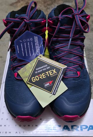 Botas Scarpa Rush MID Gore-Tex mujer