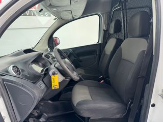 Renault Kangoo Maxi con rejilla, sin adblue 