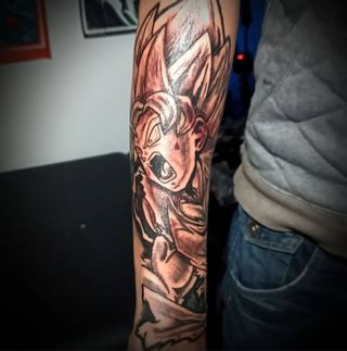 TATUADOR ECONÓMICO A DOMICILIO