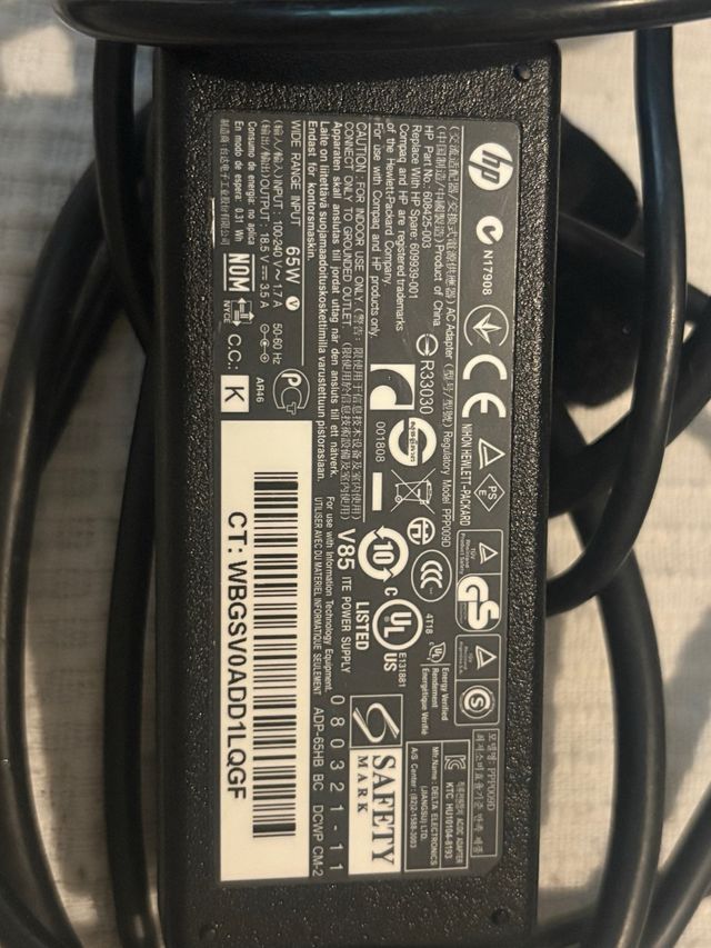 Cargador HP 65W - Adaptador AC