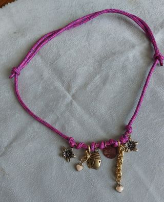 Collana estiva con ciondoli