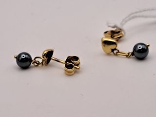 Pendientes oro 18k - corazón negro