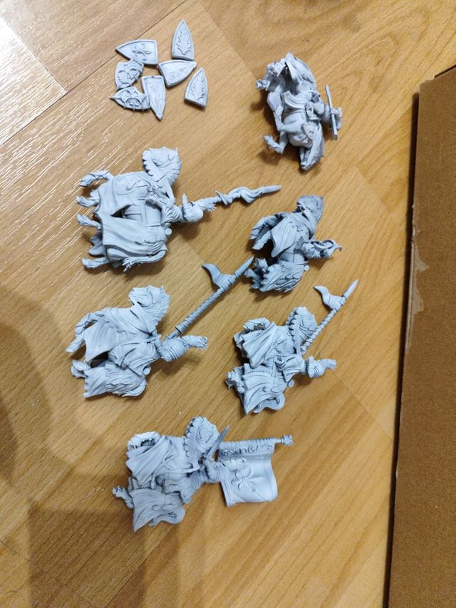 Miniaturas Caballeros del reino Bretonia