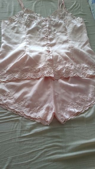 Pijama seda rosa encaje