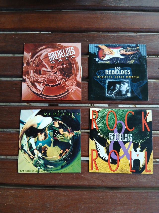 Singles Los Rebeldes: 4 CD's