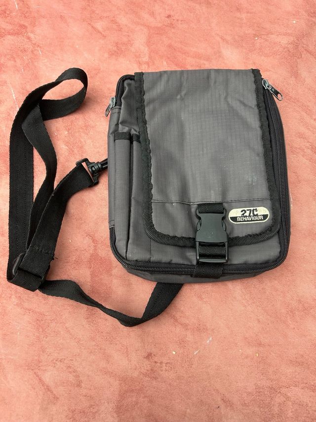 Bolso bandolera 27C Behaviour.