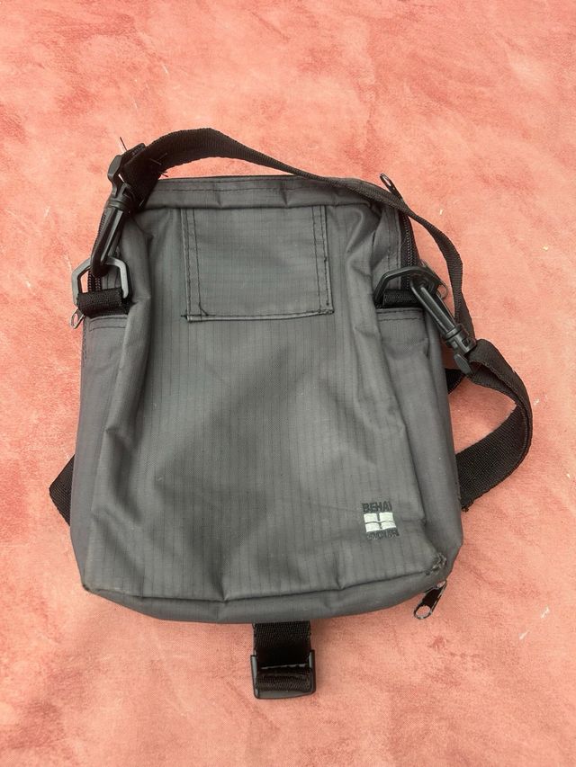 Bolso bandolera 27C Behaviour.