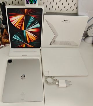 iPad Pro 12.9" M1 512Gb + teclado + Pencil