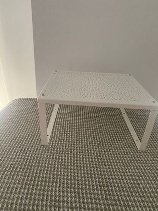 estanteria pequeña decorativa