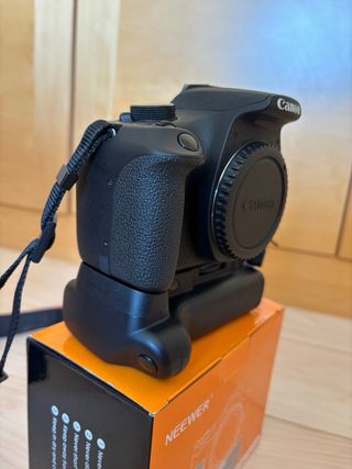 Canon EOS 1200D + 2 objetivos