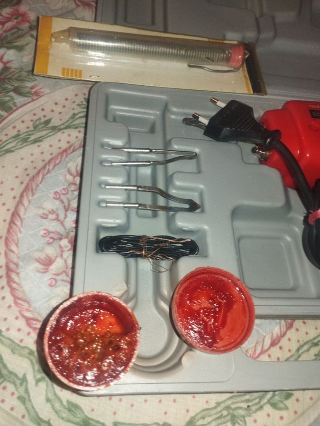 Saldatore a pistola + accessori